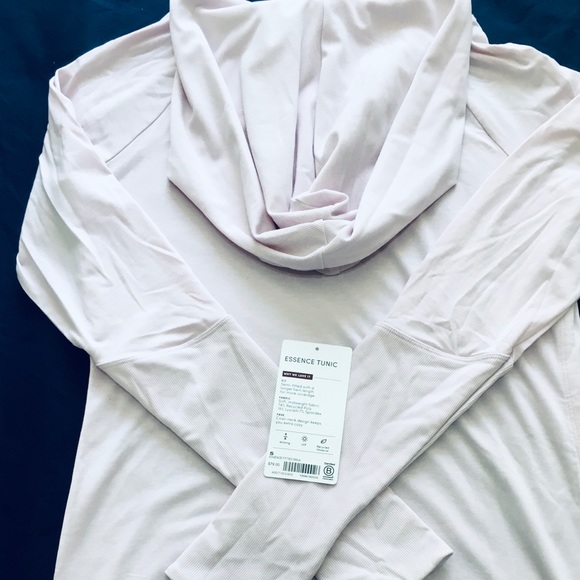 Essence Tunic - Picture 4 of 6